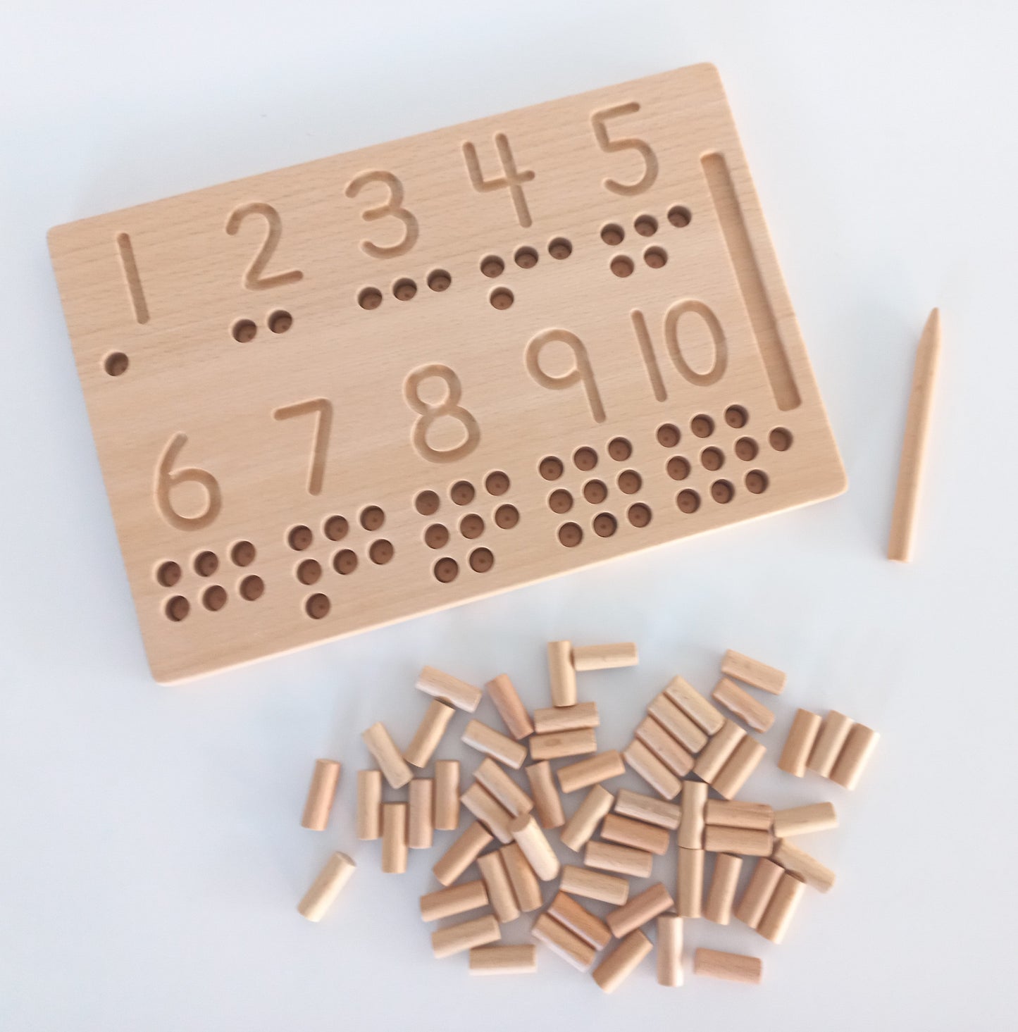 Number Tracing Board with Counters - Seconds