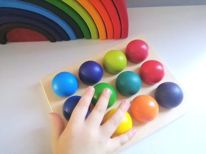 Rainbow Balls with Sorting Board